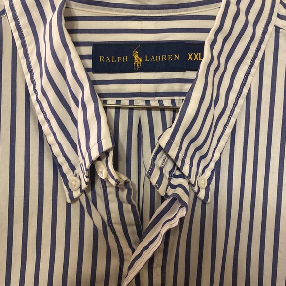 Simple Polo button down - Picture 4 of 4